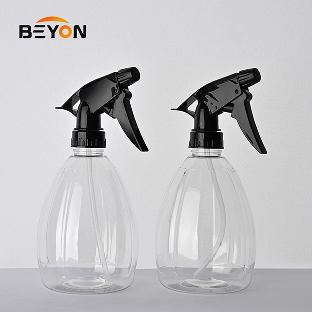 Empty Round Clear Spray Bottle with Trigger Sprayer for Cleaning