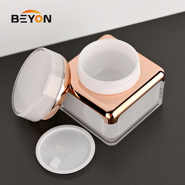 30ml 50ml Plastic Lotion Cream Bottle Custom Logo Cosmetic Set Acrylic Packaging Bottle